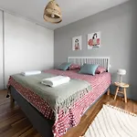 Leon Blum - Design - Parking * Clermont-Ferrand
