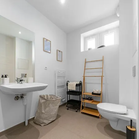 Apartament Leon Blum - Design - Parking