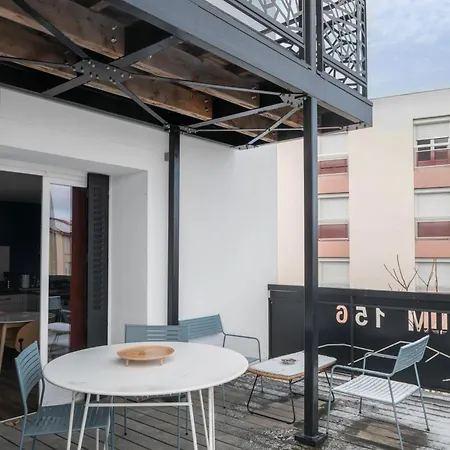 Leon Blum - Design - Parking Apartament